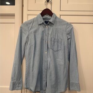 J. Crew Light Blue denim Casual Button Down Shirt